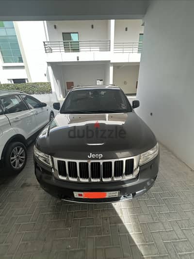 Jeep Grand Cherokee 2011 LIMITED V8