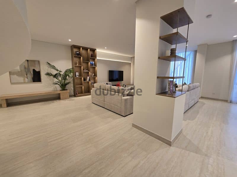 Amazing and super luxuriousDoublex , perfect finishing Doublex 15