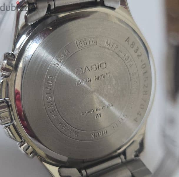 CASIO Men's Analogue watch 5