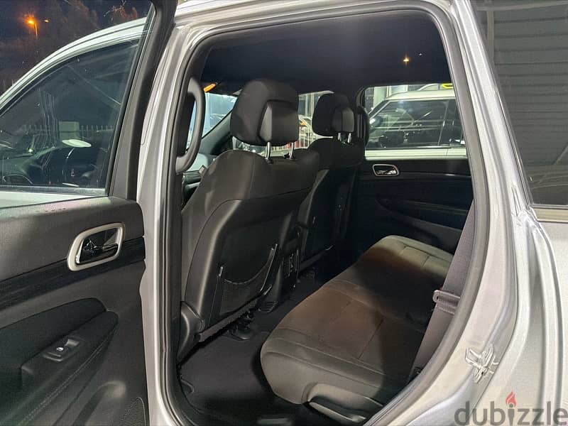 2020 Jeep Grand Cherokee Laredo 4