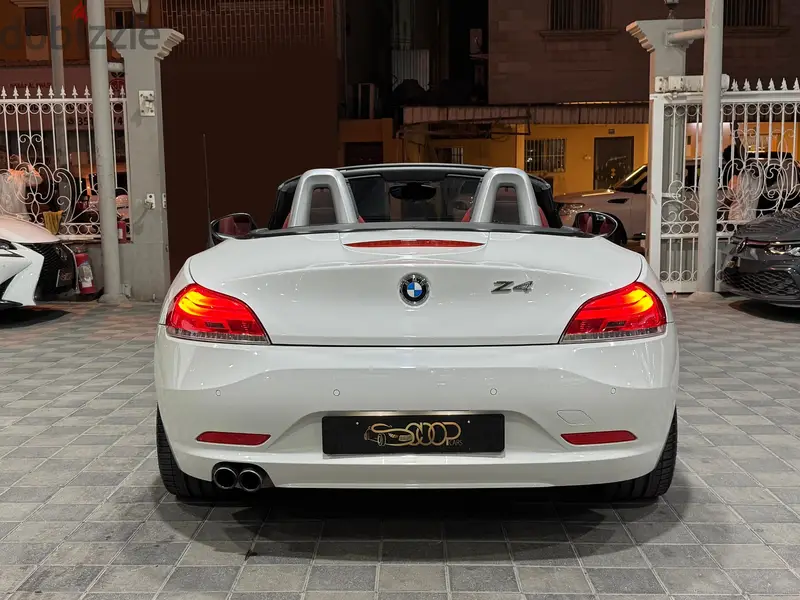 بي إم دبليو Z44526513923614412812