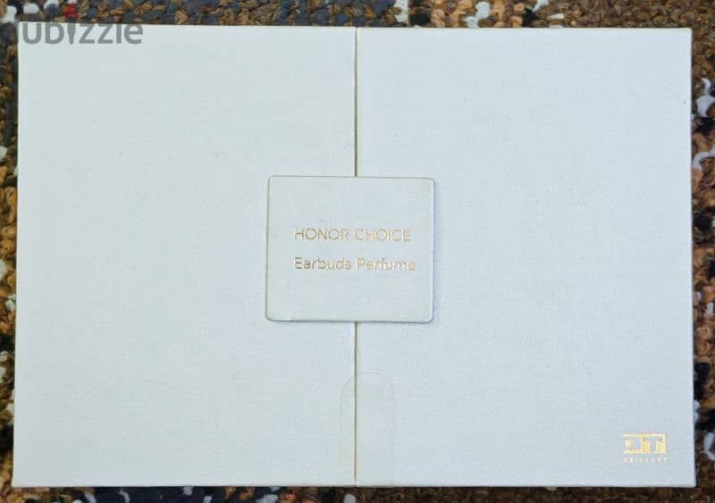 Choice Perfume Earbuds Women gold 1