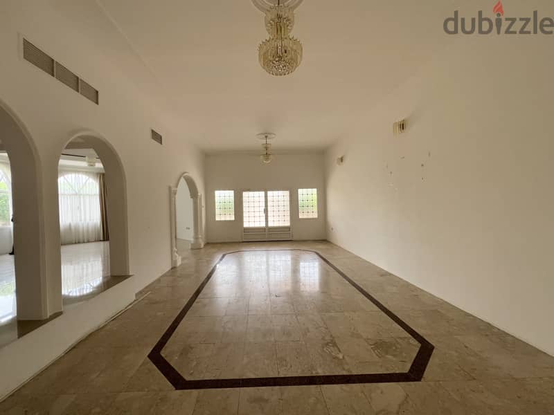4BR Villa | Al Jasra | Large Garden | Close to Causeway 4