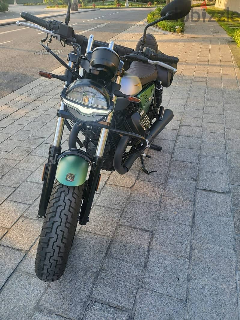 Moto Guzzi V9 Bobber Centenario 2021 | Rare 100th Anniversary Edition 4