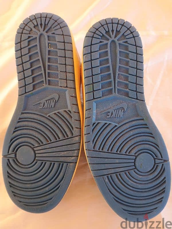 Jordan 1 Retro Low OG SP Fragment x Travis Code: DM7866-140 like new 12