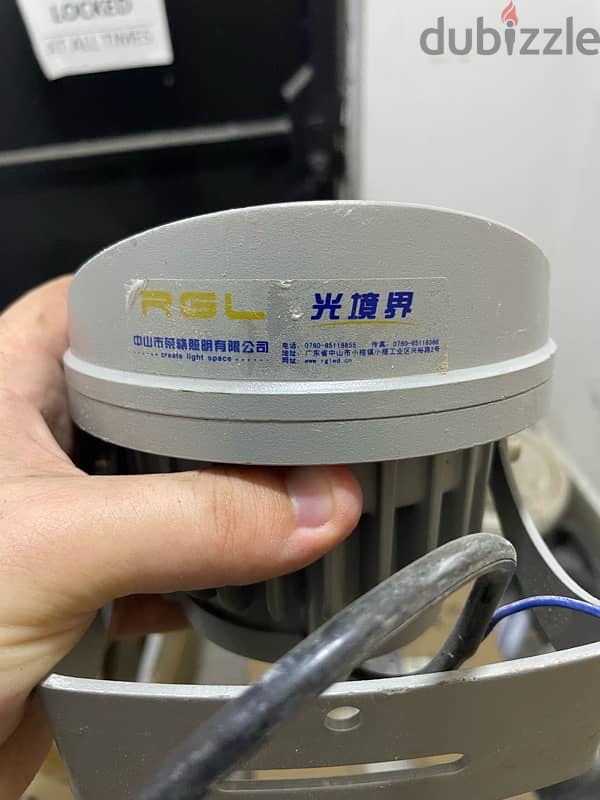 led light  for sale only 2 bd for 1 piece 8