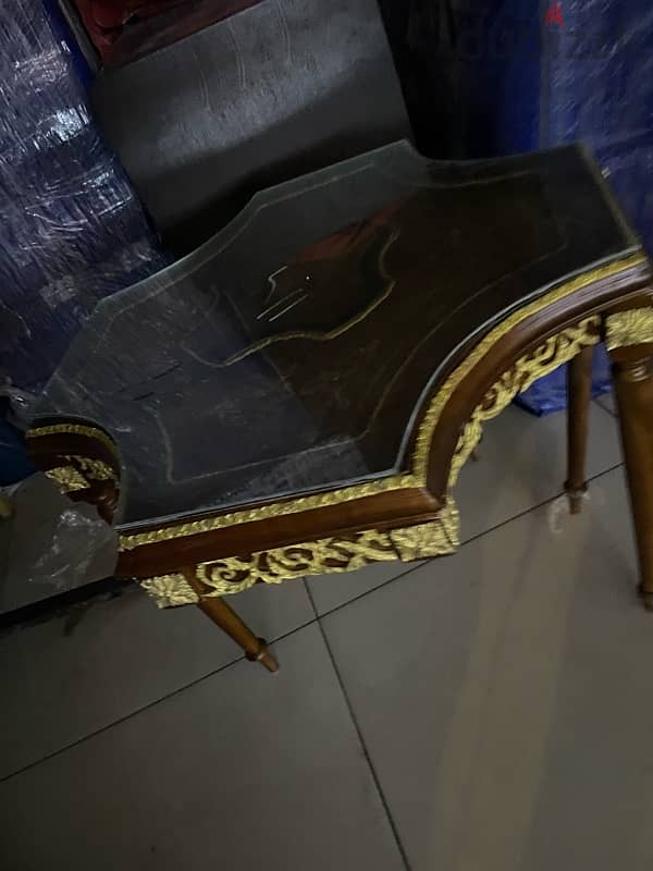 3 tables for sale 10