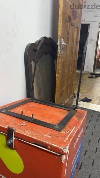 Delivery box