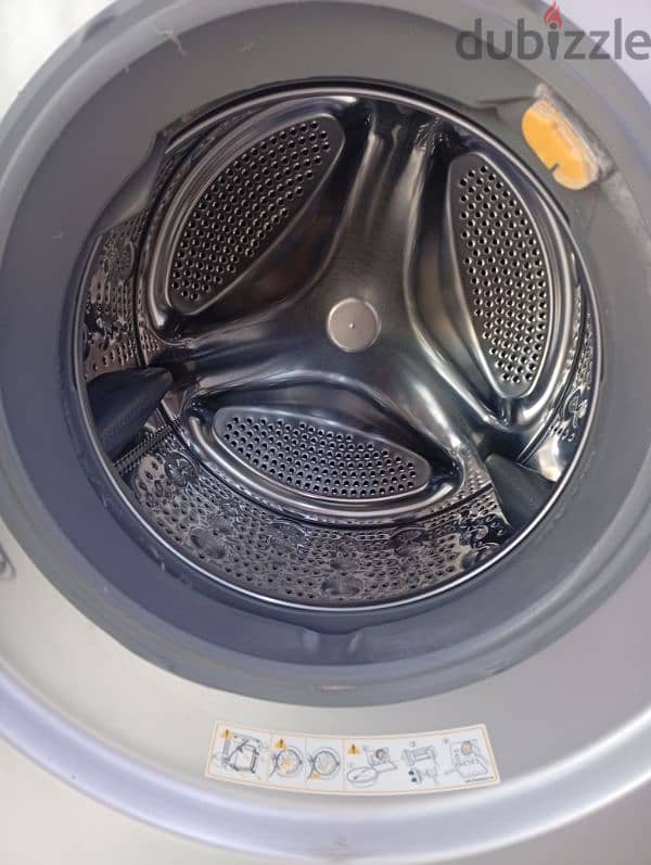 LG 8/5 INVERTER FRONT LOAD WASHING MACHINE VERY EXCELLENT CONDITION 3