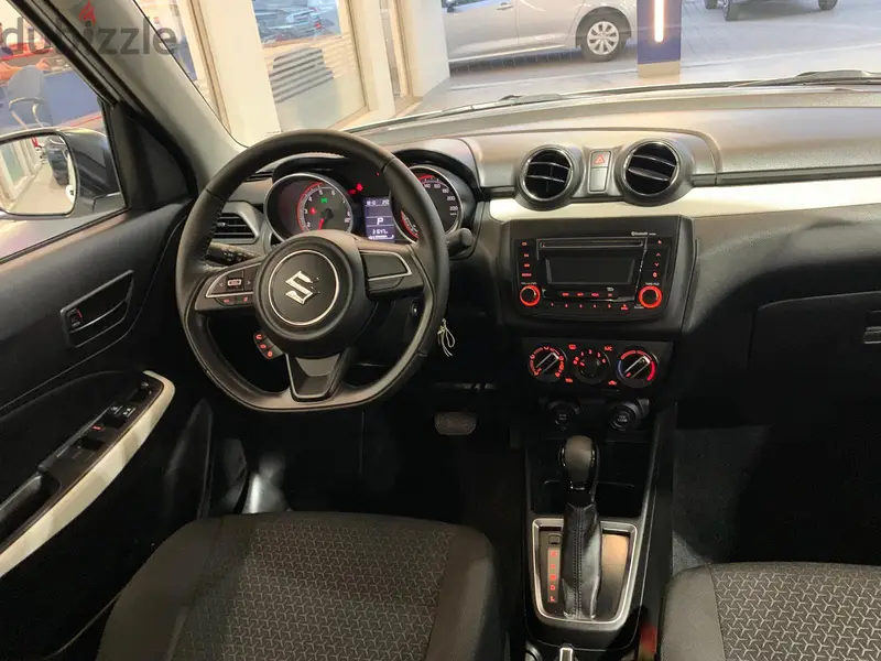 Suzuki Swift4575514130284646412