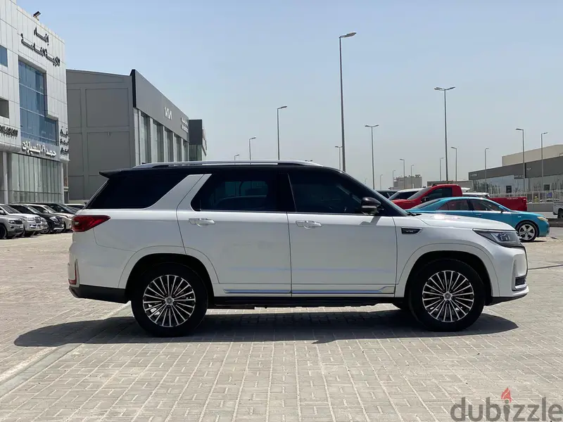Changan CS95 2022458768919257436163