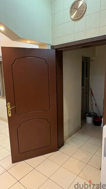 سبلت 3 طن وويندو طنين وثلاجه حجم صغير وجفافات وميكرويف طاوله طعام459275547601152008