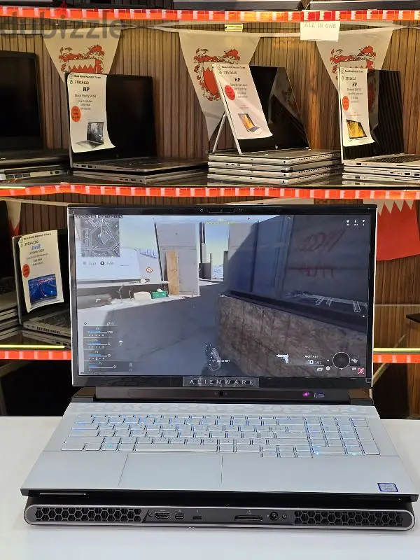 Alienware M17 R2 Core i7-9th Generation