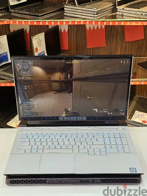Alienware M17 R2 Core i7-9th Generation459812754875361281