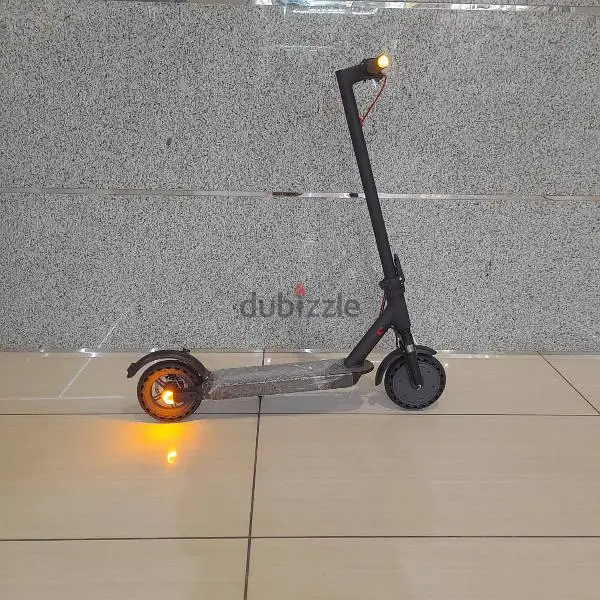 وصول طرازات جديدة من السكوترات الكهربائية460305717727088641