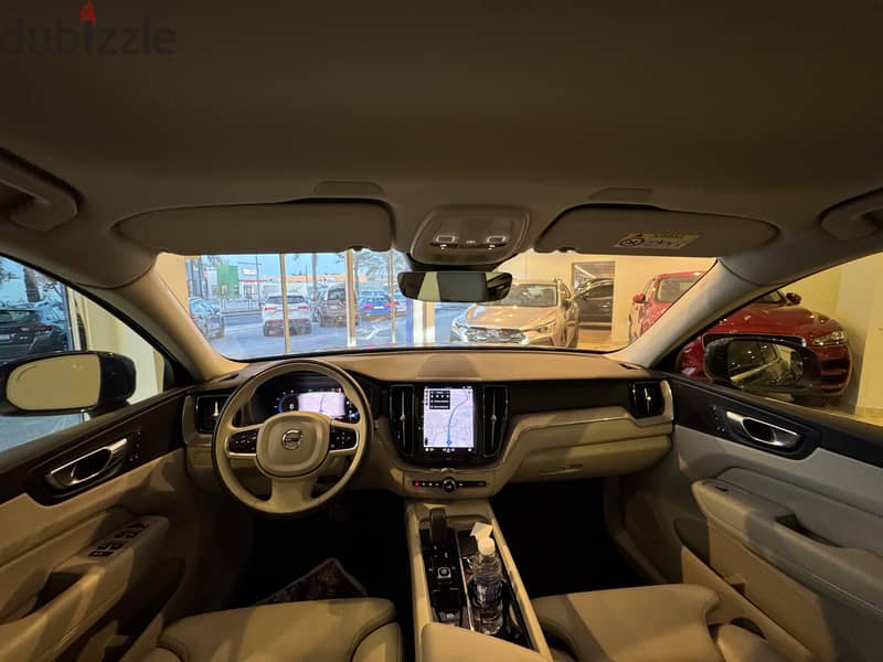 Volvo XC60 2023 7