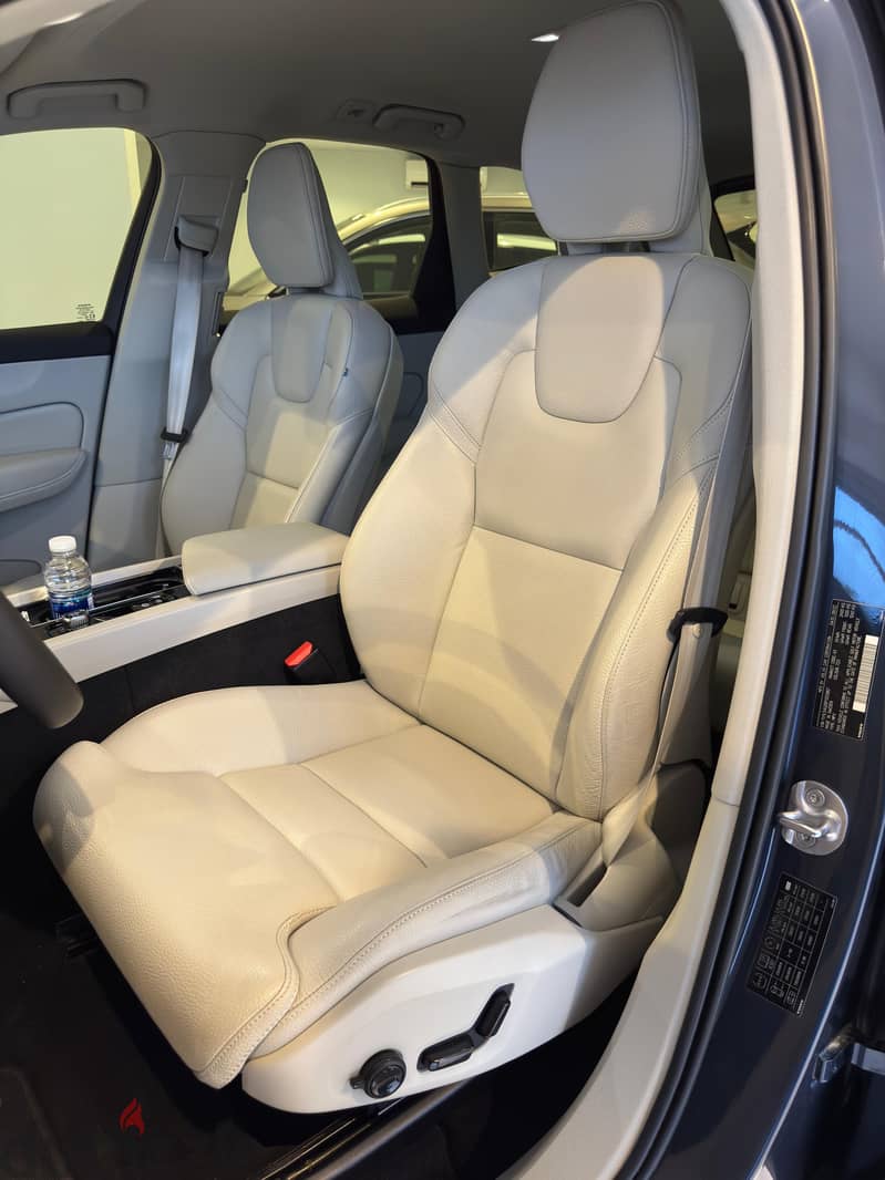 Volvo XC60 2023 11