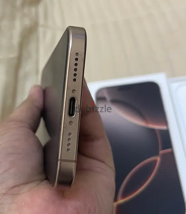 آيفون 16 برو ماكس صحراء460489755177134084