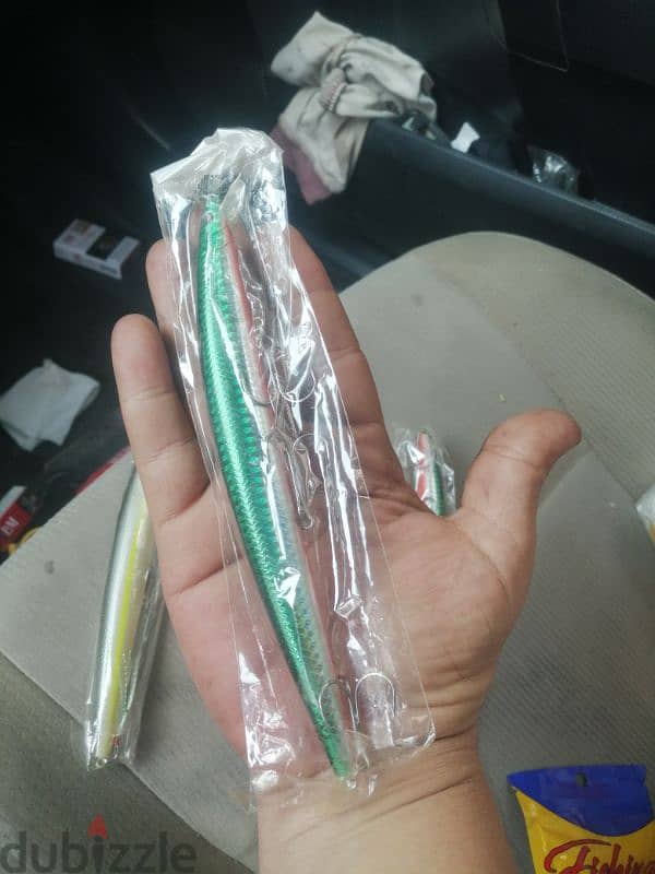 3 fishing lures Minnow 1