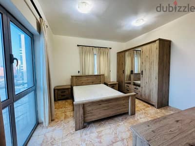 spacious 2 bedroom close Kitchen for rent in juffair