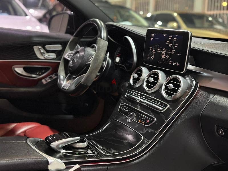 Mercedes C43 AMG 4Matic BiTurbo 10