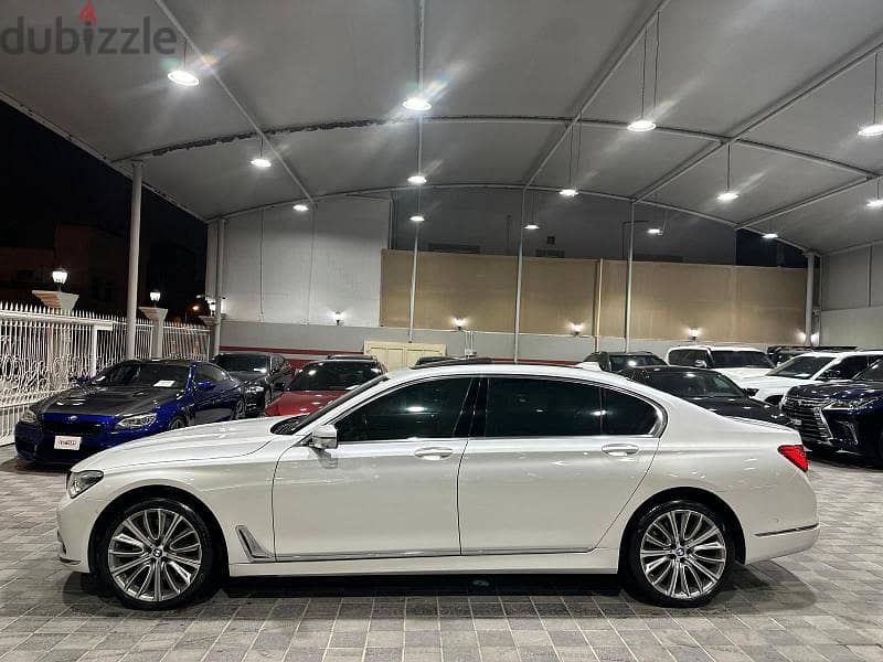 Bmw 750Li V8 TwinTurbo 1