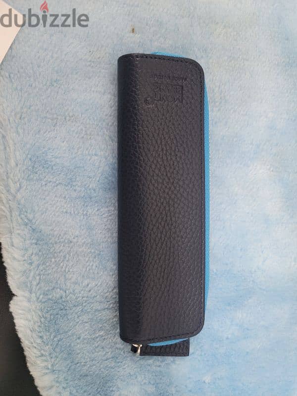 Montblanc pen case 1