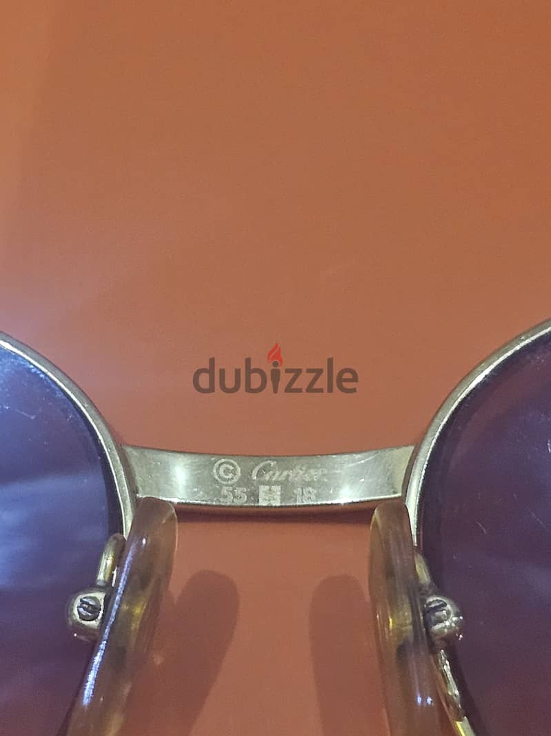 Cartier frame gold 18g    200BD 6