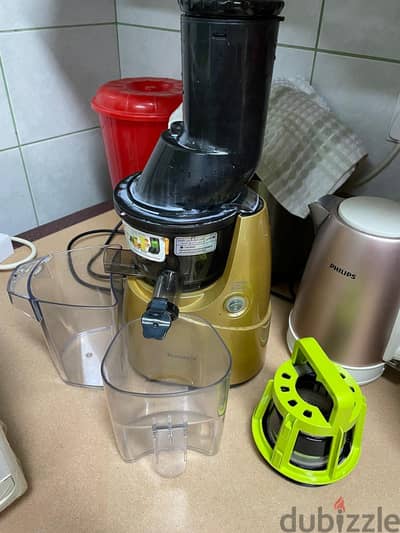 Kuvings Whole Juice Making Machine