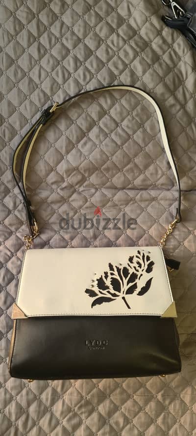 LYDC London Ladies Handbag