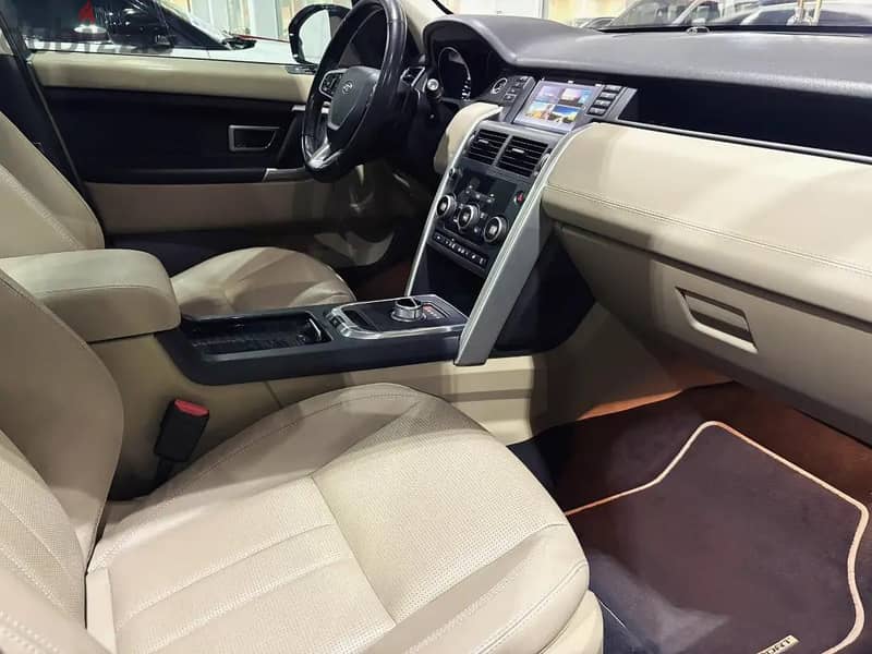 Land Rover Discovery Sport HSE SI4 Full option 5
