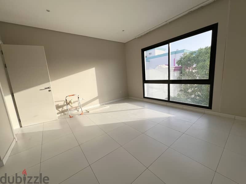 4BR Villa | Saar | Gated Compound | Private Pool | Semi‑Furnished 9