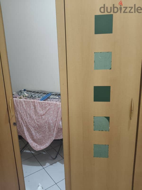 Five-Door Wardrobe / Cupboard for Sale 2