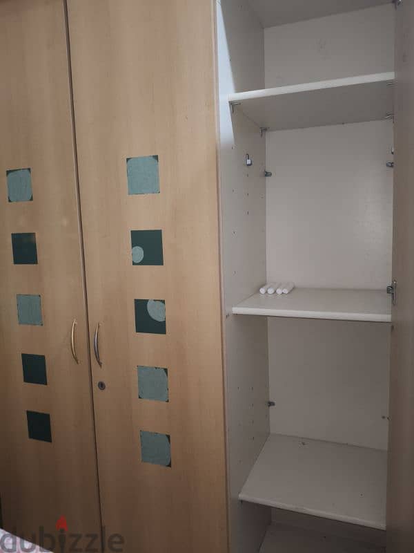 Five-Door Wardrobe / Cupboard for Sale 5