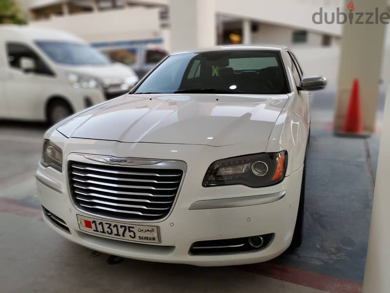 FOR SALE - CHRYSLER 300C 2800BD NEG 7