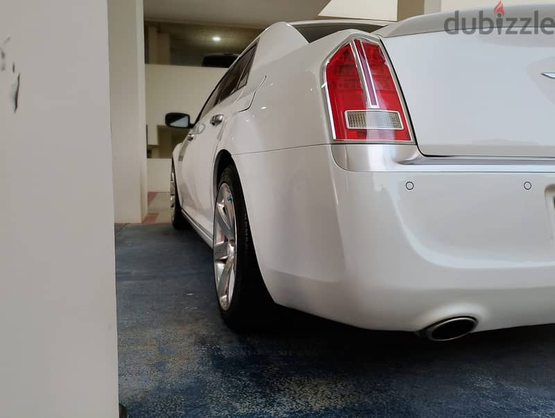 FOR SALE - CHRYSLER 300C 2800BD NEG 9