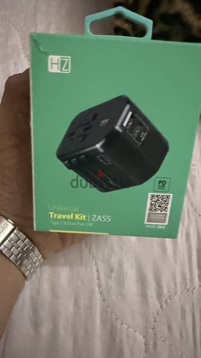 Travel type C and dual port USB