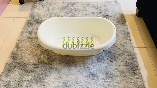 Bath tub-Baby