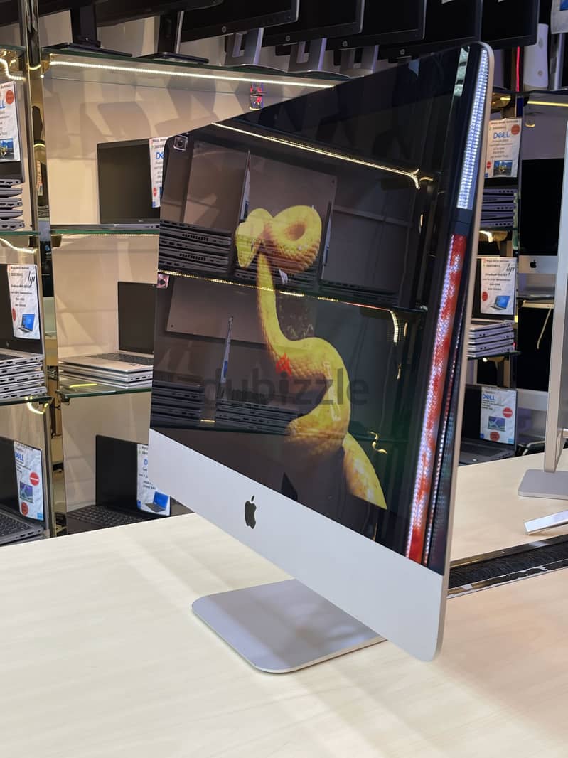 Apple iMac  Core i5 21.5” inch 1