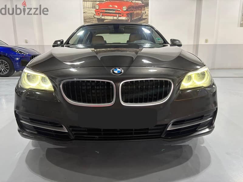 BMW 520i 2015  2.0L Twin-power Turbo 190HP 10