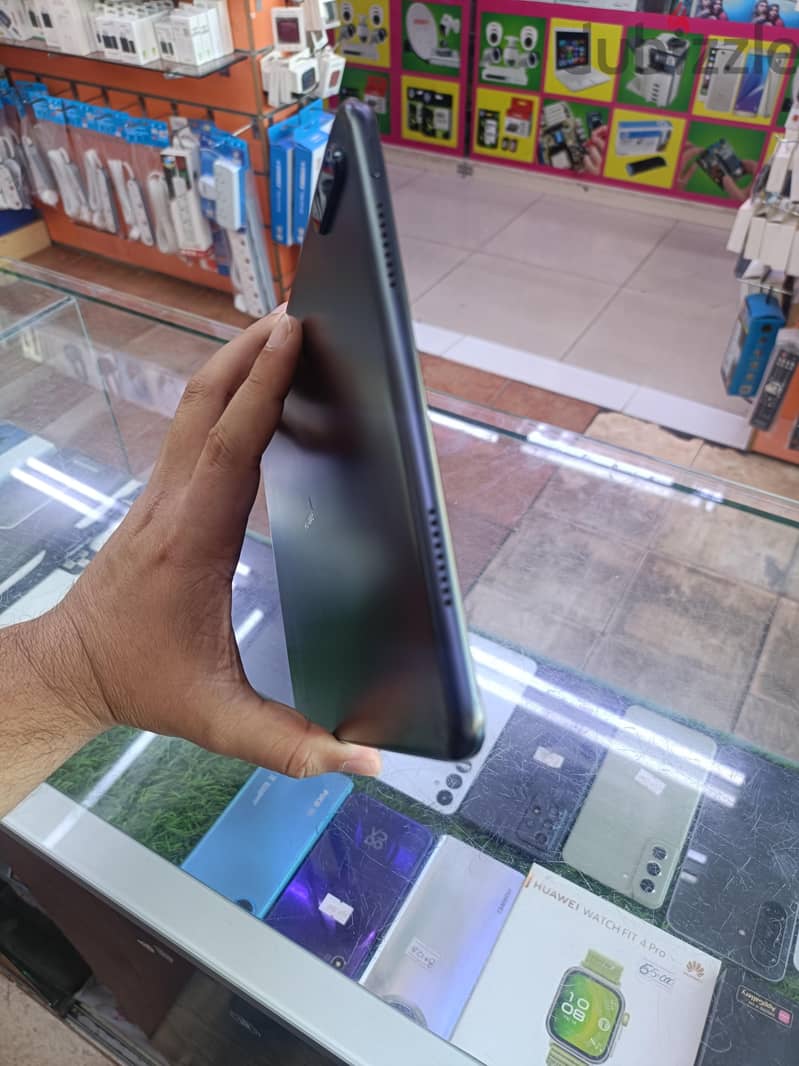 Huawei Matepad Tablet. 128GB storage. 4GB RAM. 3