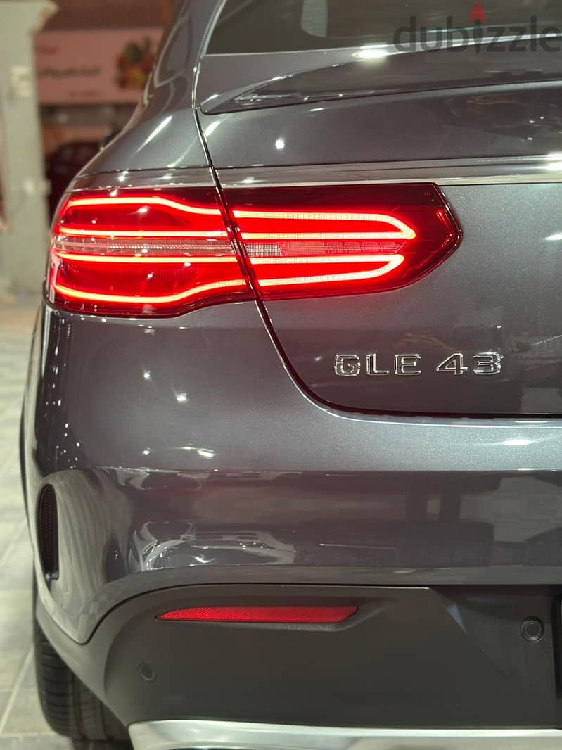Mercedes Benz  GLE 43 AMG 5