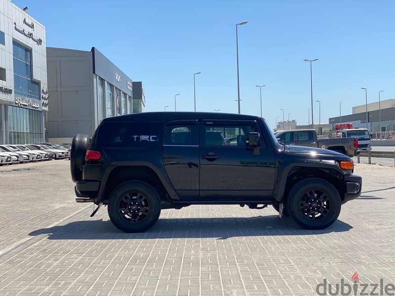 Toyota FJ Cruiser 2015 3