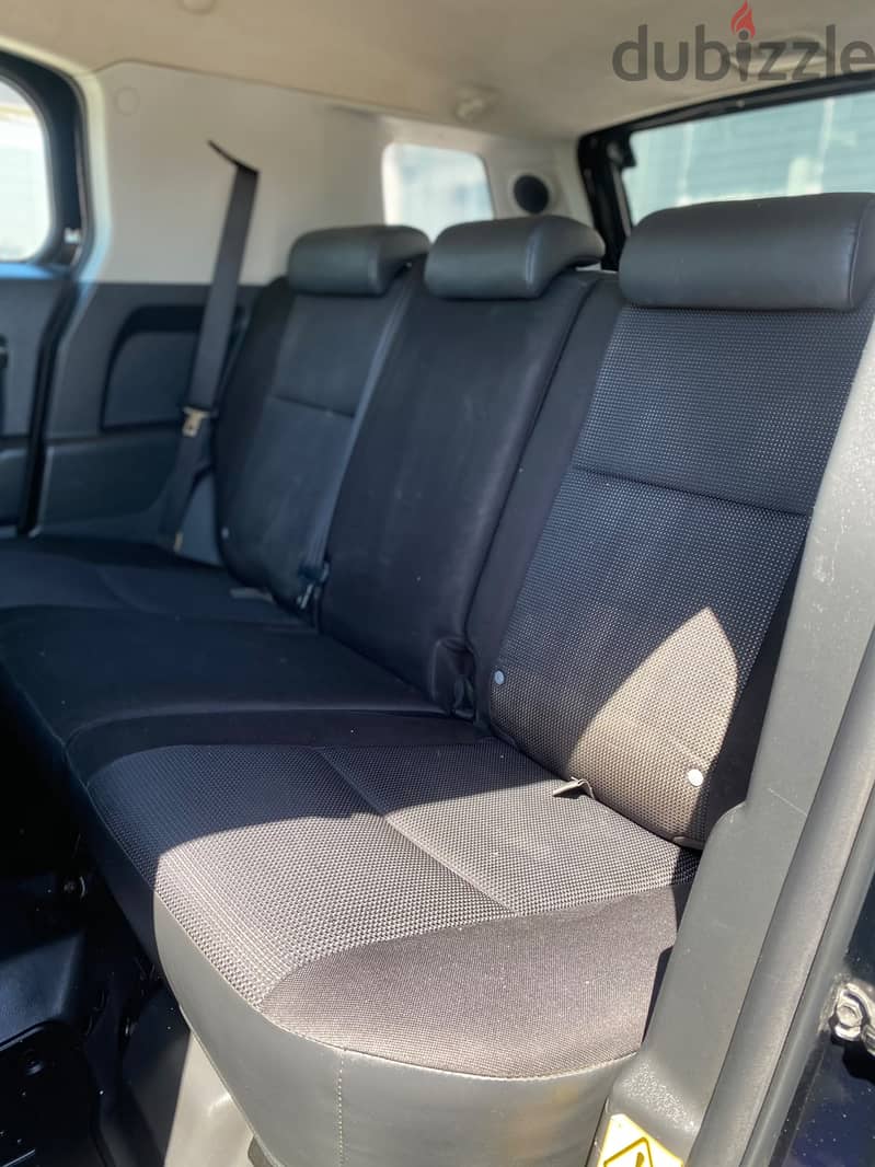 Toyota FJ Cruiser 2015 5