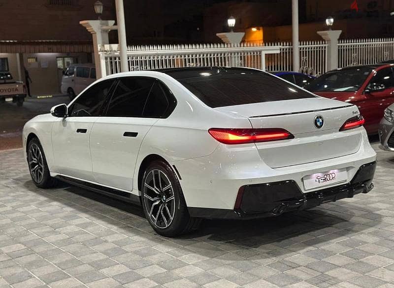 BMW 740i M Kit 3