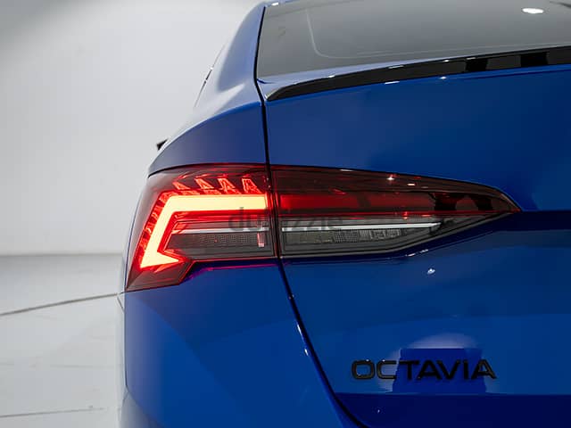Skoda Octavia 2025 Sportline 5