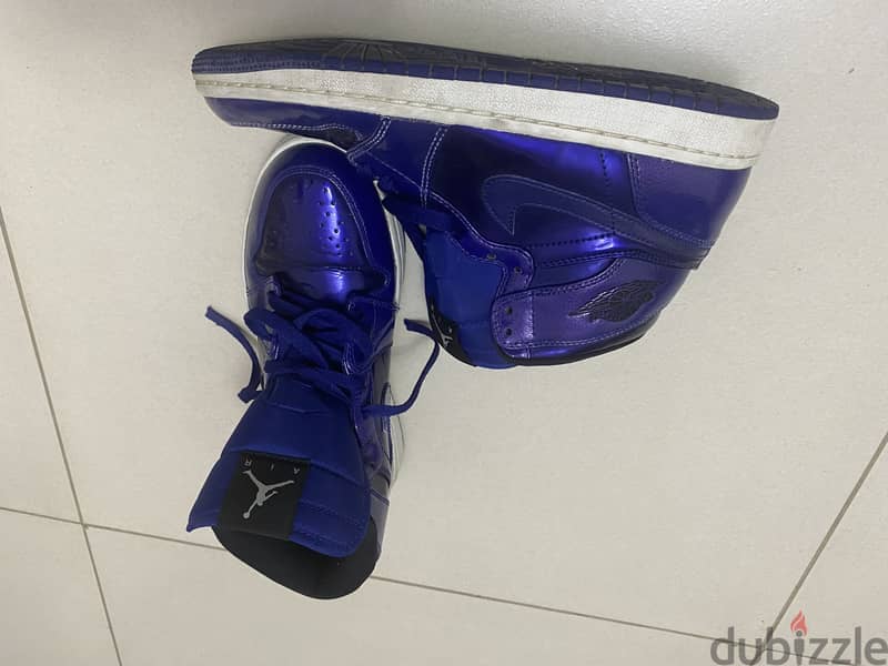 Original shoes ( Jordan/Converse all star/ limited edition Jordan) 1