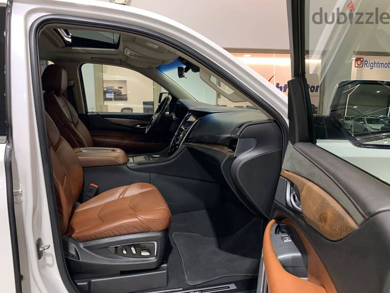 Cadillac Escalade (93,000 Kms) 12