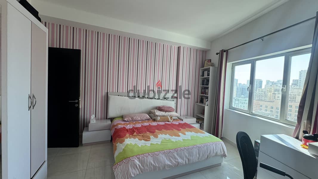 2 Bedrooms flat with balcony for sale and Expats can buy33276605 1
