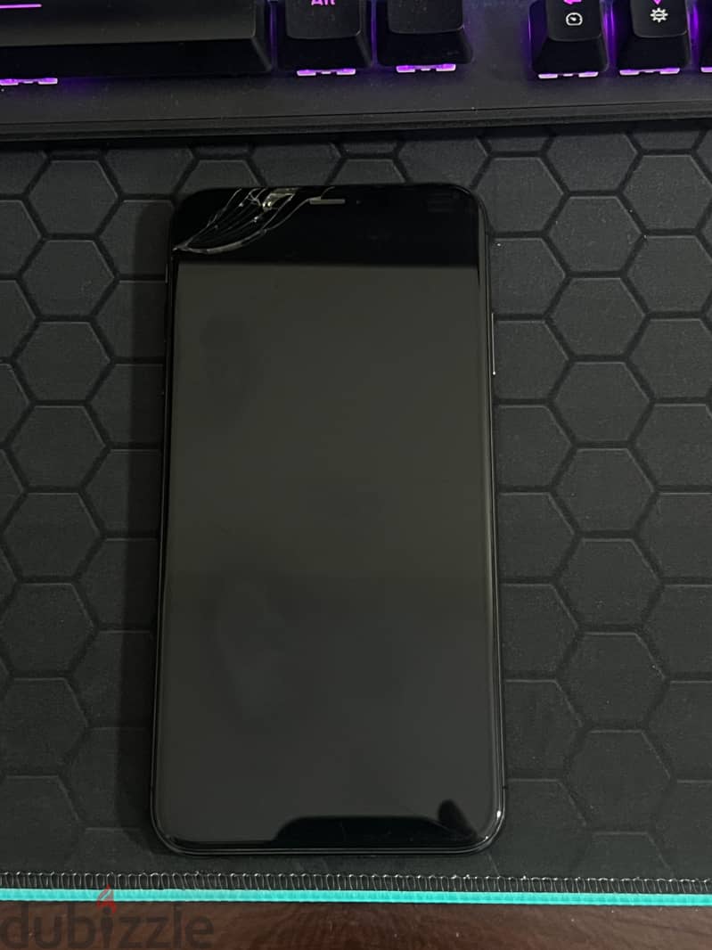 iPhone XS Max 3